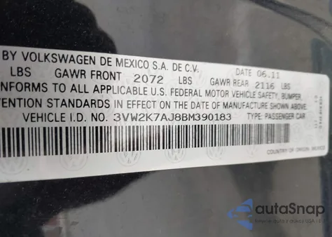 2011 Volkswagen Jetta 2.0L S z USA, uszkodzony, nr VIN 3VW2K7AJ8BM390183